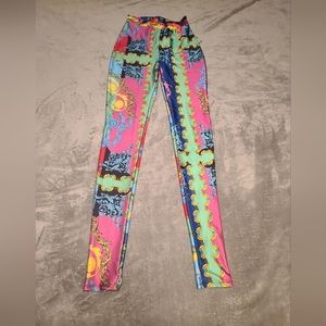 Baroque print multi color leggings